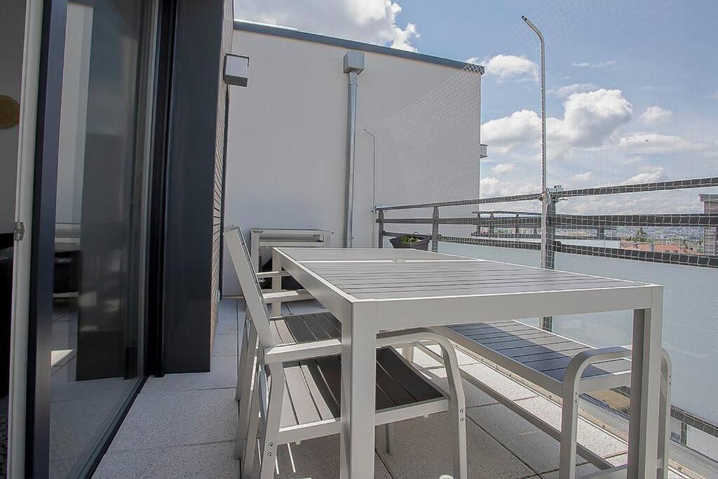 Le Nid Des Romains - T2 Neuf - Balcon - Vue Annecy Exterior photo