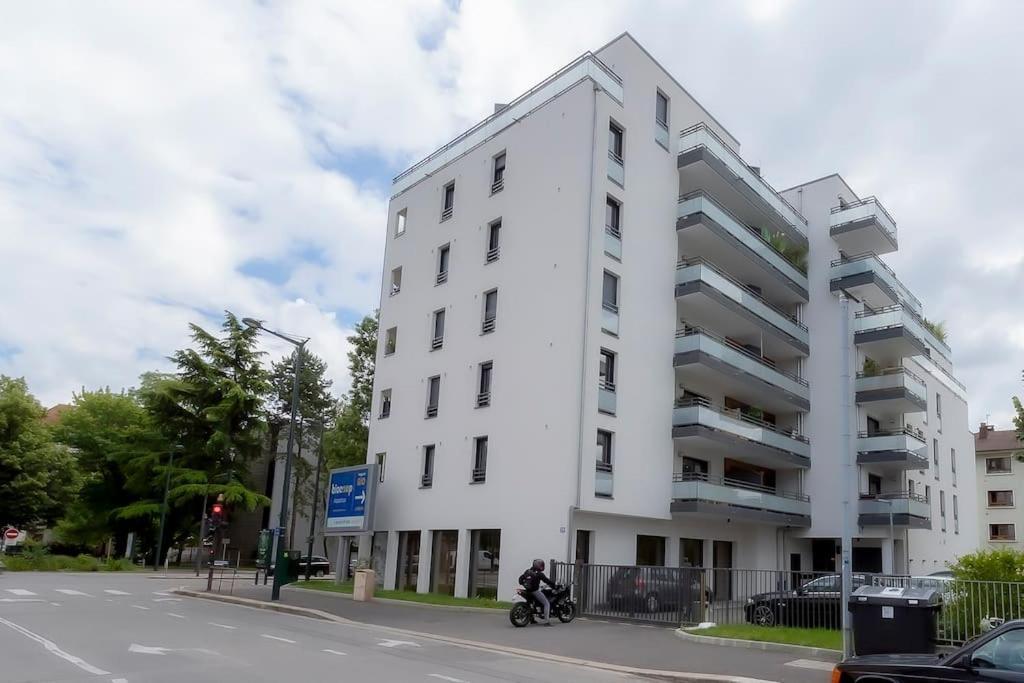 Le Nid Des Romains - T2 Neuf - Balcon - Vue Annecy Exterior photo